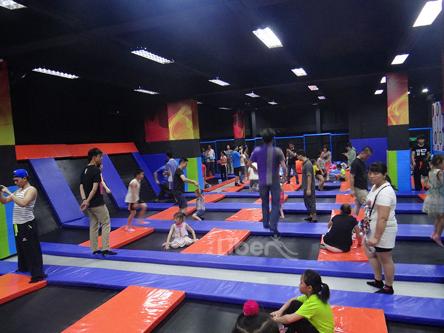 室内儿童蹦床,室内游乐蹦床,亲子蹦床 室内儿童蹦床,室内游乐蹦床,亲子蹦床