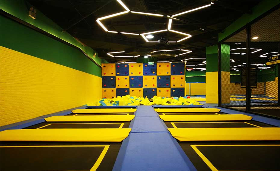 番禺蹦床主题公园
