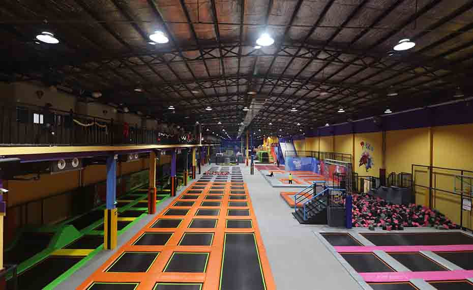 开蹦床馆需要多少投资