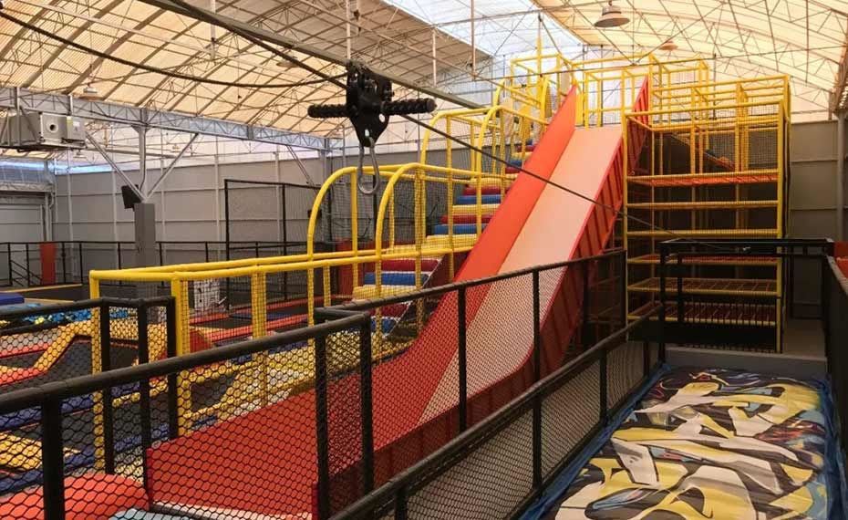 网红蹦床主题乐园