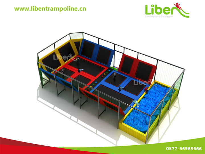 室外大型新型蹦床 优品推荐 独家定制 诚信厂家销售 5.LE.T8.407.261.00
