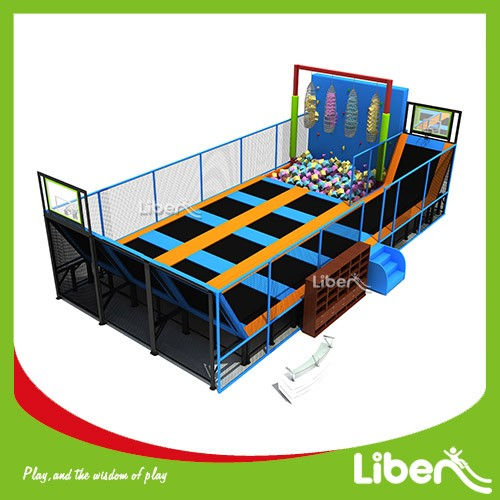 2016最流行带海绵池弹跳的儿童玩耍蹦床LE.B8.511.172.01