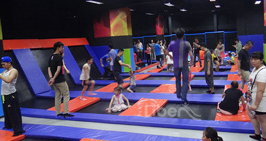 立本蹦床乐园案例-北京爱蹦客鸿坤店