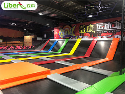 长沙芒果汽车蹦床主题公园案例