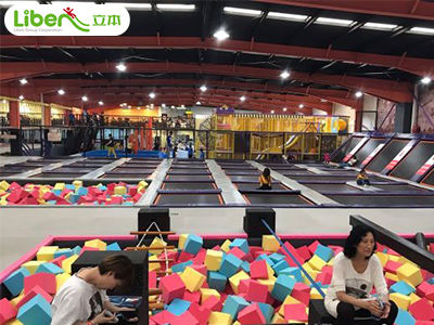 全乌鲁木齐最大的室内蹦床主题公园来了，安利整个夏季