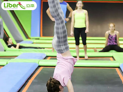 青岛市超大的黄岛室内儿童乐园来啦！