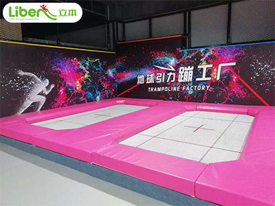 武汉汉阳蹦床主题公园独家体验，乐享青春