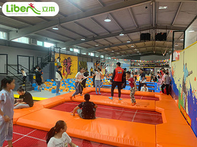 焦作市x-fly蹦床公园案例