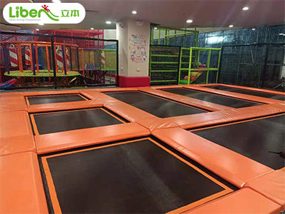 蹦床公园应该如何借助寒假引流，推销?