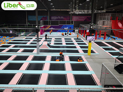 蹦床公园受众群体调查分析