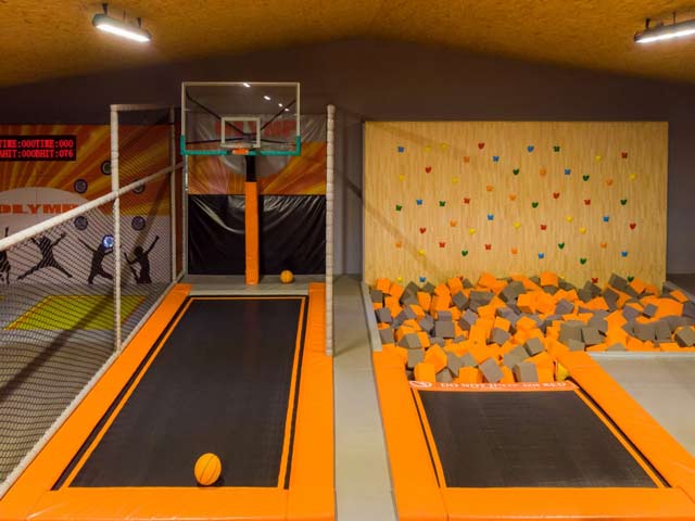 蹦床主题乐园——立本集团