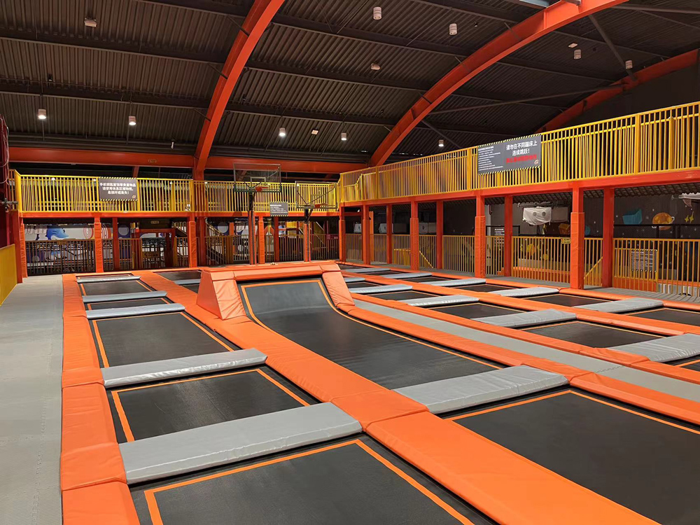 蹦床后期的运营方面