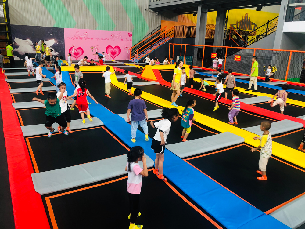 【厂家自产自销】蹦床生产厂家