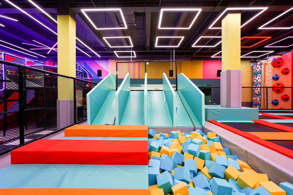 孩子们最喜欢玩的组合乐园。