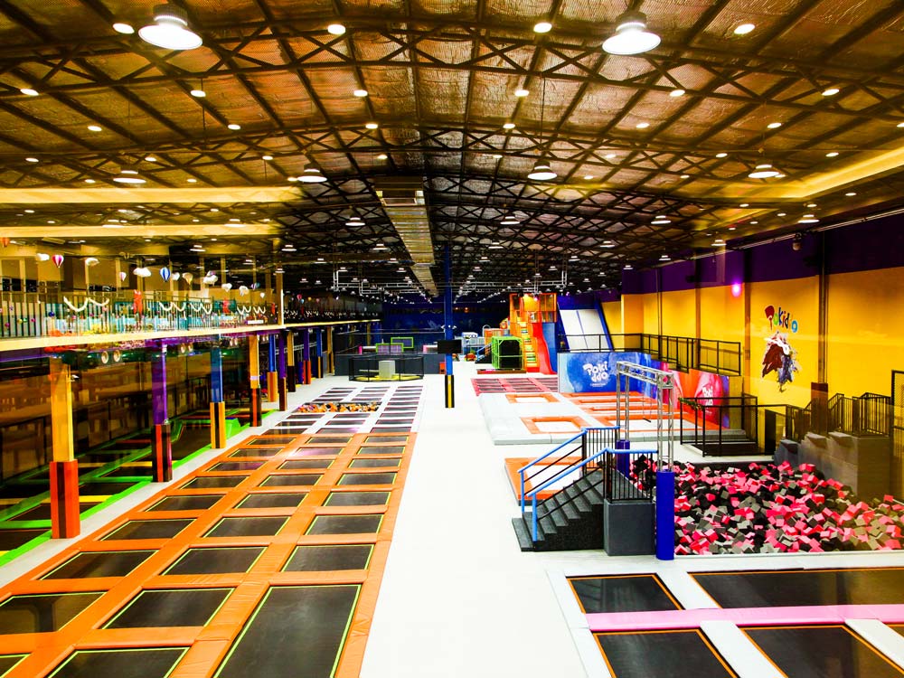 立本集团蹦床厂家直销，高性价比室内儿童蹦床乐园